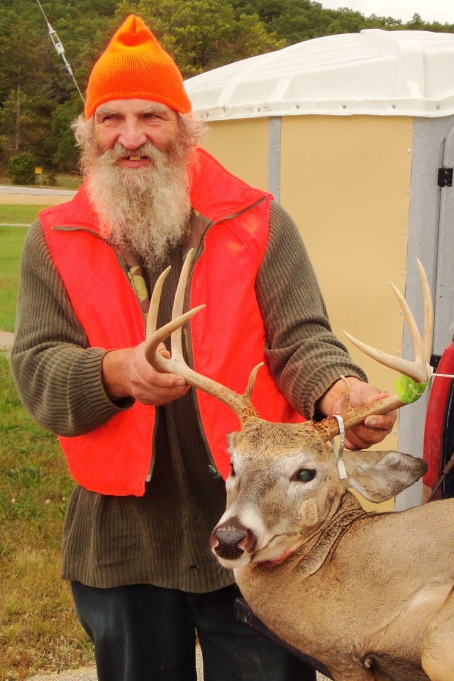 54 disabled hunters participate in special 2-day deer hunt at Fort McCoy