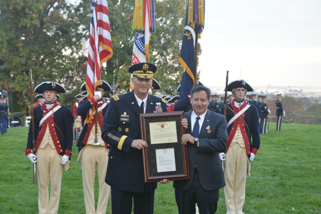 5 civilians honored by Army Chief of Staff