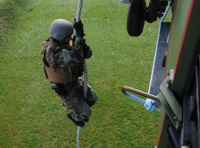 Multinational Special Operations learn together during Combined Resolve III