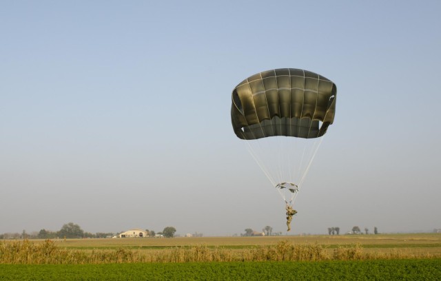 173rd Airborne Brigade, Italian Folgore paratroopers break in new drop zone