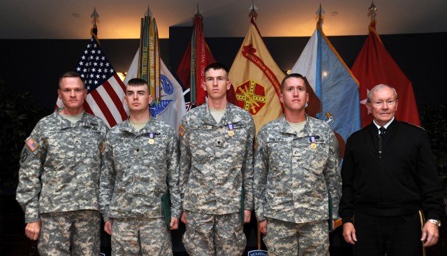 'Big Red One' Soldier, 10th Mountain Division Soldiers earn Soldier's Medal for heroism