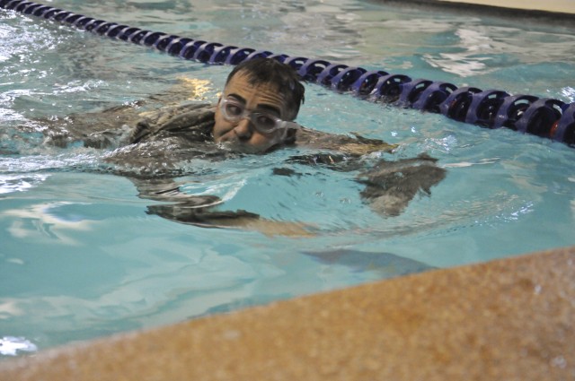 Soldiers, Airmen compete for foreign badge
