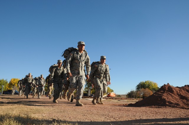 Soldiers, Airmen compete for foreign badge