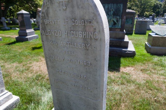 Alonzo Cushing's gravestone
