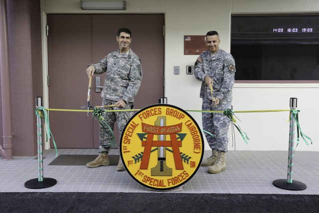 1st Battalion, 1st Special Forces Group Ribbon Cutting