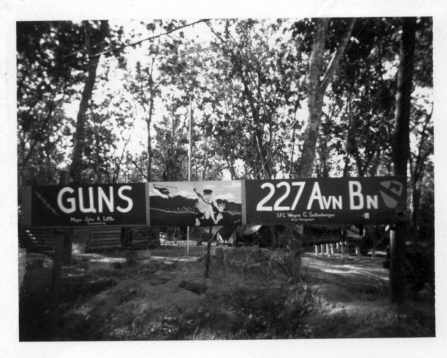 'Night Stalker' Battalion hosts Vietnam era aviators' reunion
