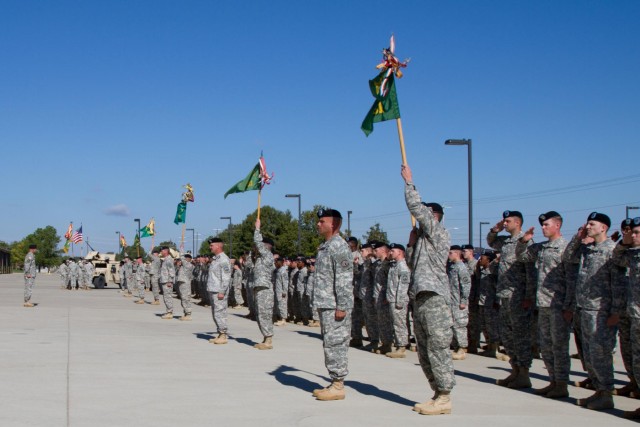 Fort Campbell MPs hold change of responsibility ceremony