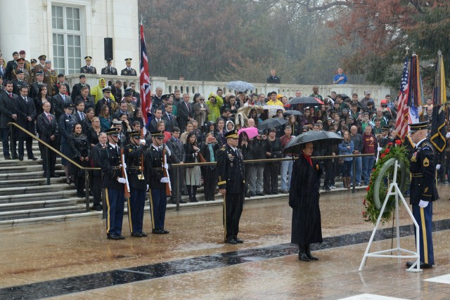 Princess Anne lays wreath in Arlington