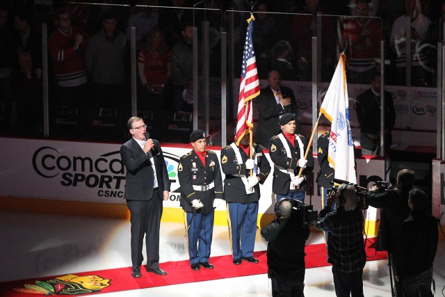 Chicago-based service-members are honored at Chicago Blackhawks Veterans Day game