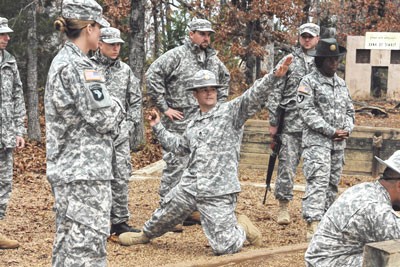 USACE civilians get introduction into the life of a FLW Soldier in ...