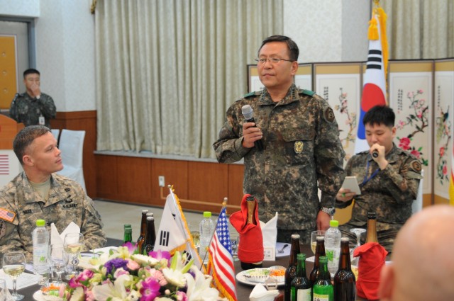 Third Republic of Korea Army hosts an Alliance Festival
