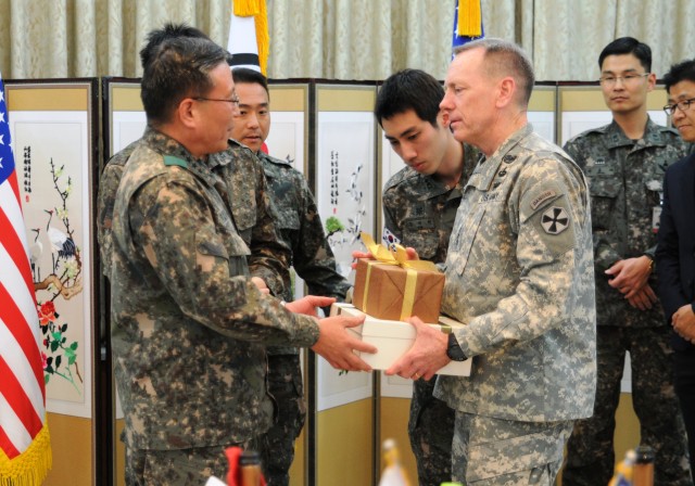 Third Republic of Korea Army hosts an Alliance Festival