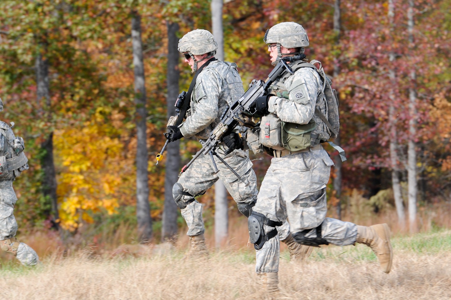 The Art Of Gunnery: Paratroopers Enhance Skills During Training At Fort ...