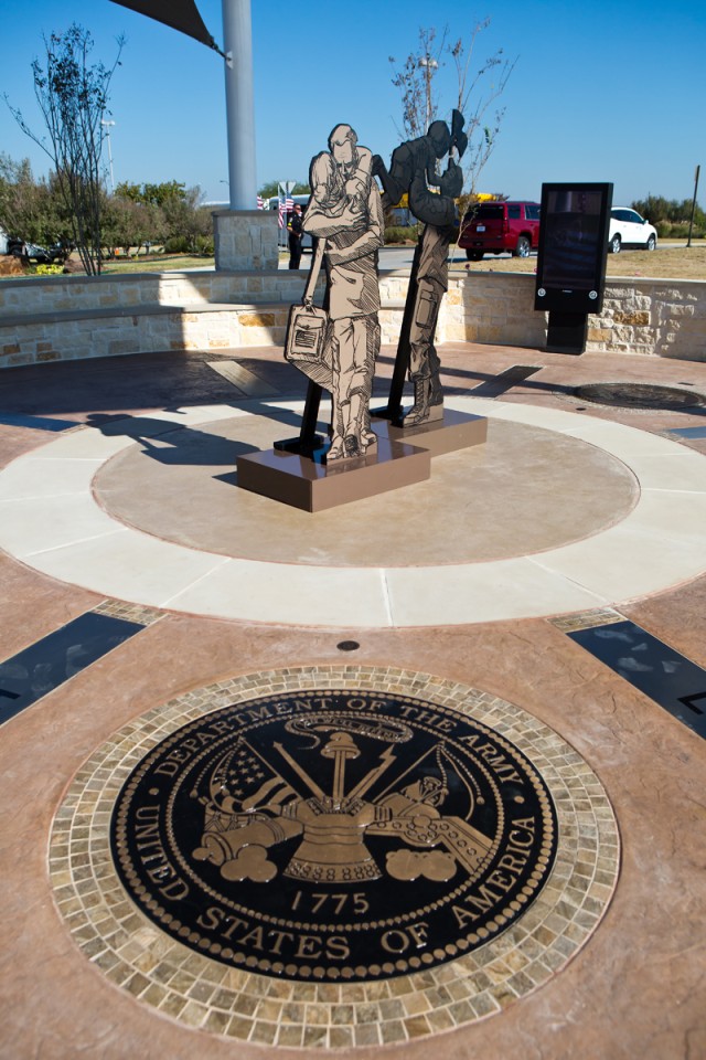 Welcome Home a Hero displays dedicated at Dallas-Fort Worth Airport