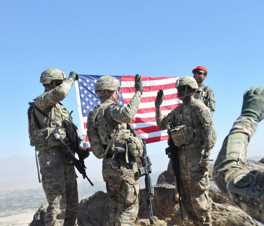 Re-enlist on high | Article | The United States Army