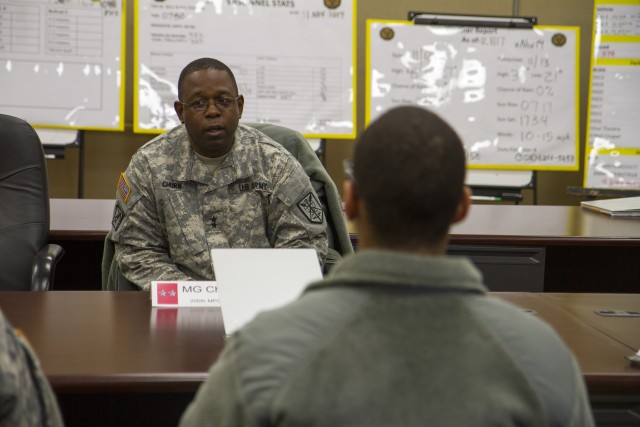 Army Reserve top MP visits troops at triad