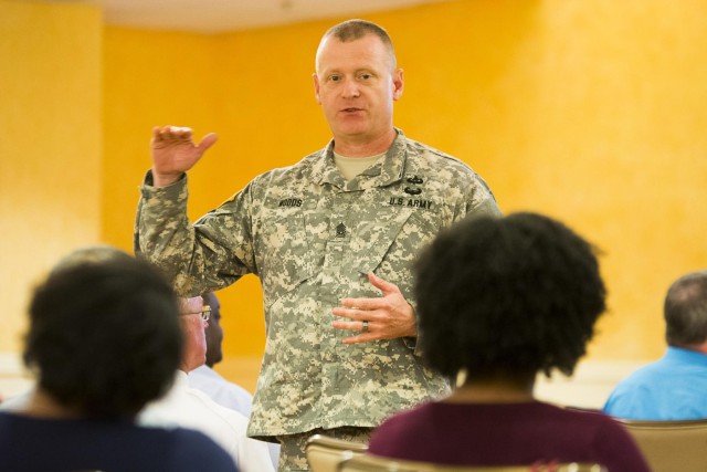 JBM-HH command talks Ebola, employee concerns during town hall