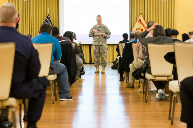 JBM-HH command talks Ebola, employee concerns during town hall