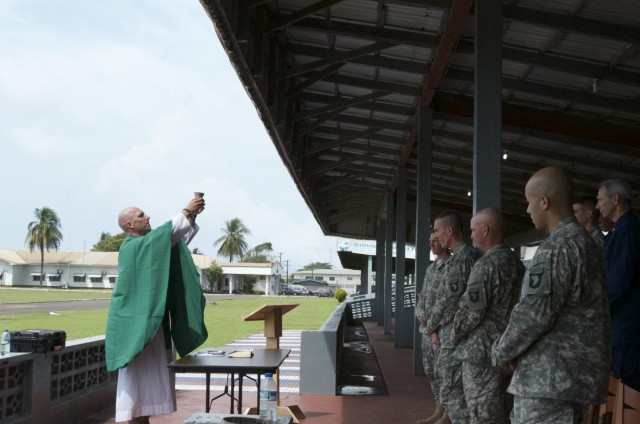 Chaplains bring hope, unity to service members, Liberians