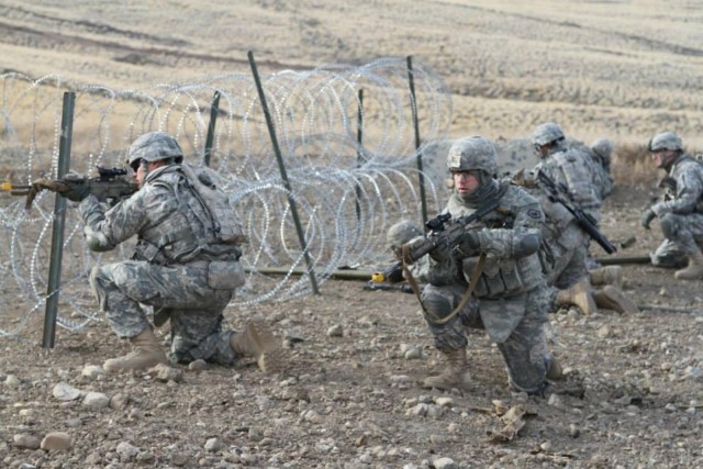 571st Sapper Company conducts demolition training