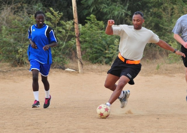 U.S., Senegalese service members build partnership through soccer