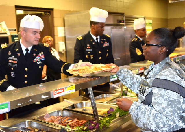 Soldiers celebrate Thanksgiving on Fort Jackson