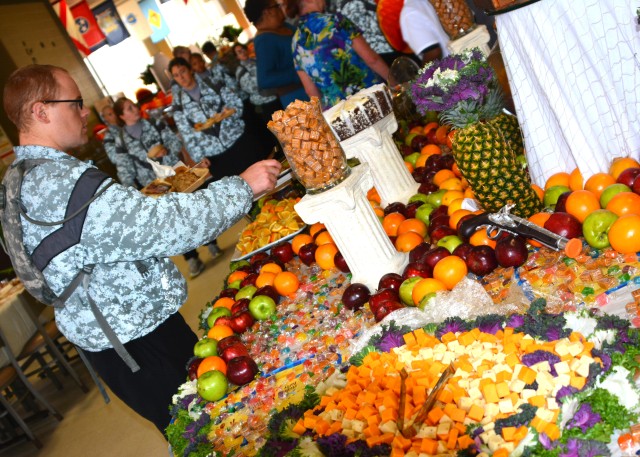 Soldiers celebrate Thanksgiving on Fort Jackson