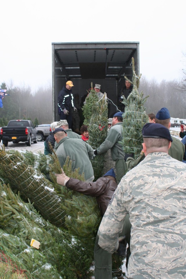 New York National Guard volunteers support to 'Trees for Troops'
