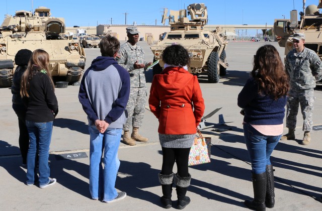 Soldiers and engineers emphasize to Students the importance of science and technology that goes into modernizing the Army 