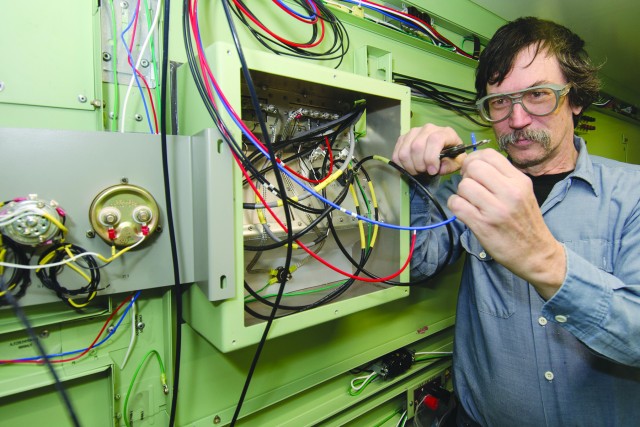Army civilians overhaul electronics shop vans