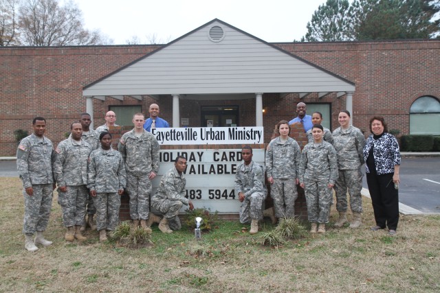 1st TSC Chaplain's Office makes a difference in local community