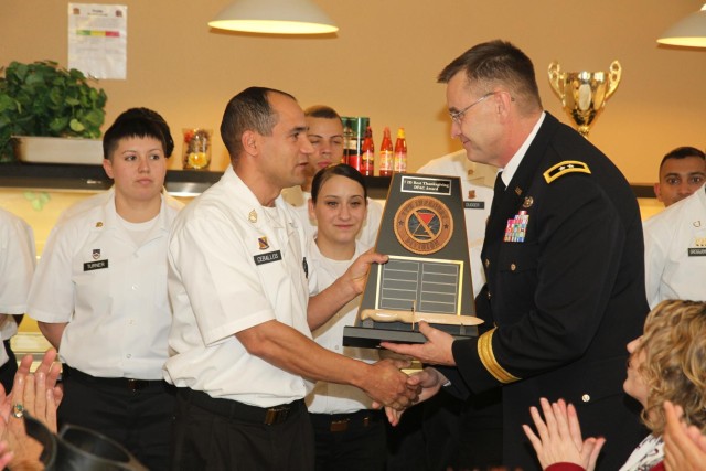 7th Infantry Division celebrates Thanksgiving 2014