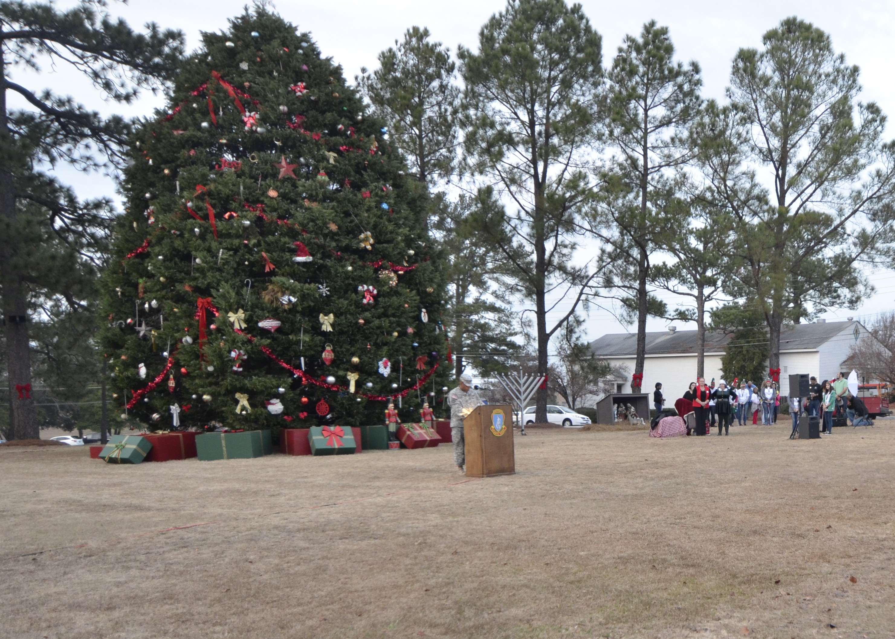 Fort Jackson rings in holiday season Article The United States Army