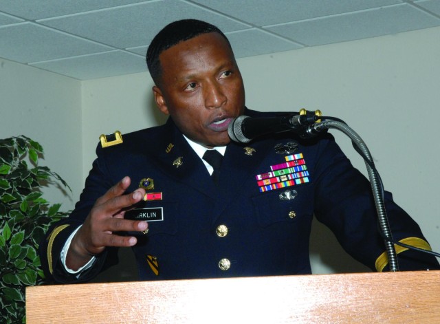 QM general receives first star