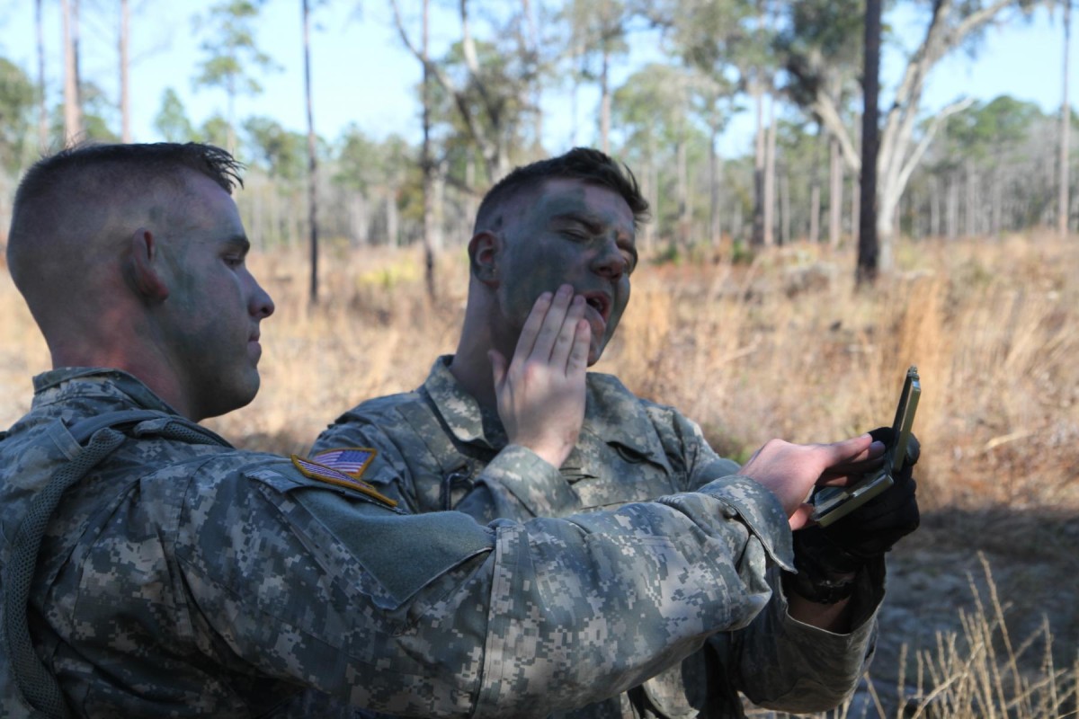 Mustang soldiers, spouses earn spurs | Article | The United States Army