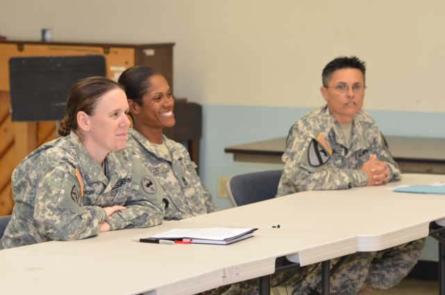 U.S. Army Pacific Sisters in Arms panel discusses improving performance in the work environment