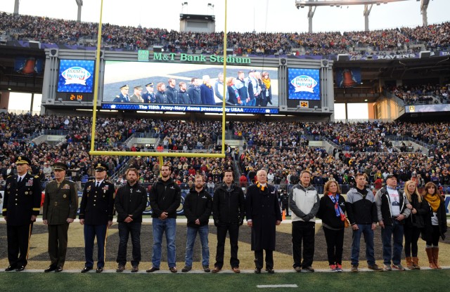 Gold star families honored at Army-Navy game