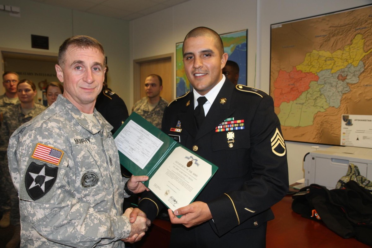 Two from MI Battalion named 7th Infantry Division Soldier, NCO of the ...