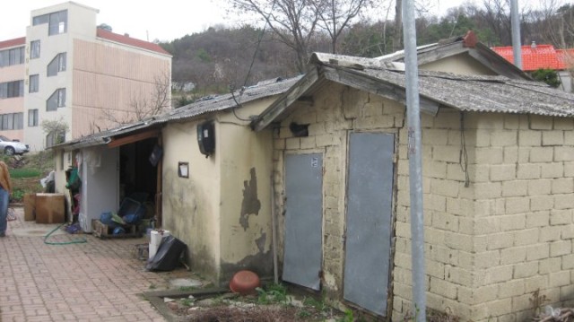 Jon's childhood home in Korea