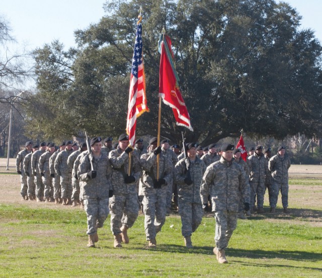 11th Engineer Battalion welcomes new commander during ceremony ...