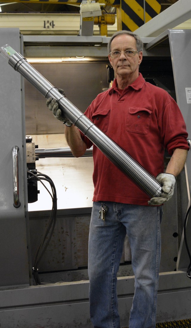 Machinist's good idea helps the arsenal, taxpayer