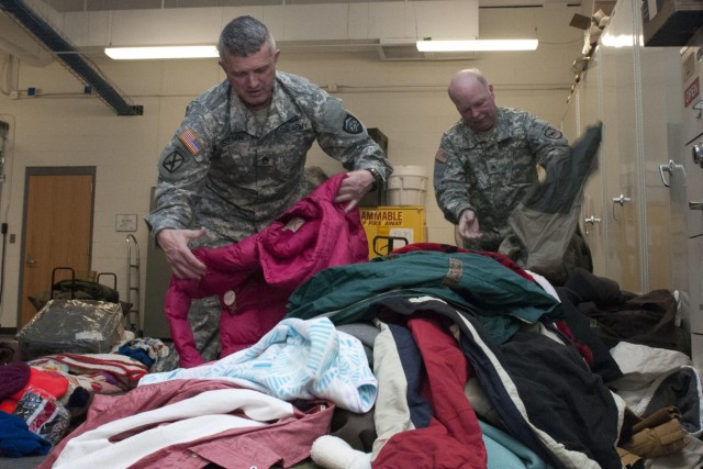 SD Guard delivers winter clothing to people in need