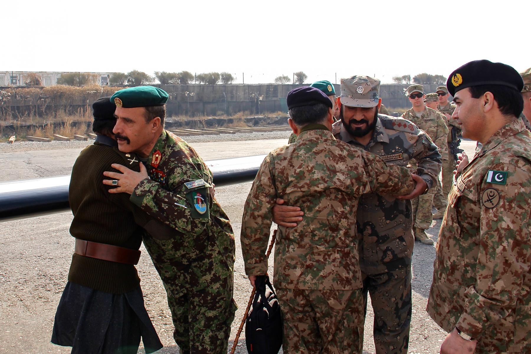 Afghan, Pakistani military leaders coordinate border security | Article ...