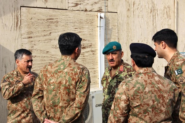 Afghan, Pakistan military leaders coordinate border security