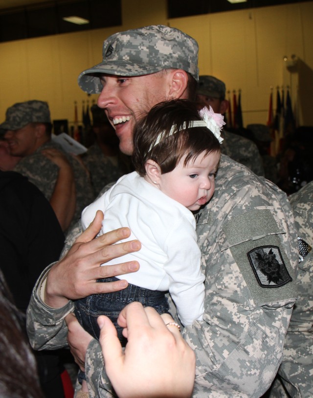 Soldiers of 518th TIN welcomed home