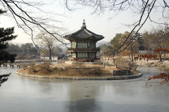 Symbol of the Nation in the Heart of Seoul, Gyeonbokgung