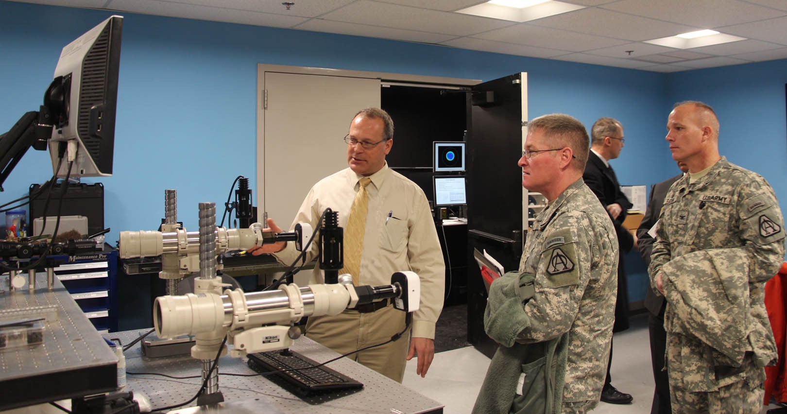 Program Executive Officer Soldier visits Picatinny | Article | The ...