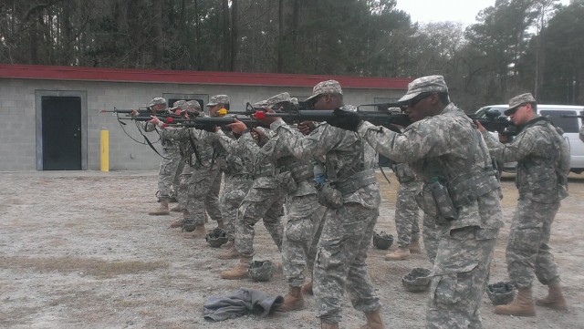 Operation Kick-Punch provides engineer Soldiers Ranger coaching