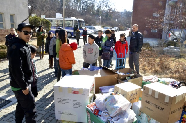 Yongsan Lends Helping Hands at Geon Orphanage