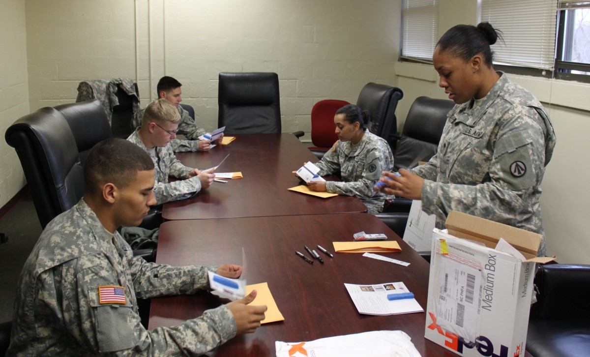 688 RPOE Soldier Spearheads Eustis Bone Marrow Drive | Article | The ...